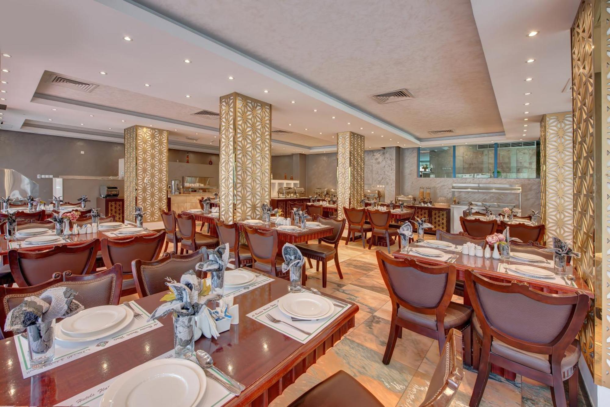 Al Bustan Flats Hotel Sharjah Exterior foto